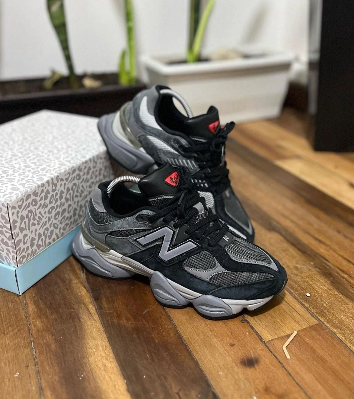 New balance 9060